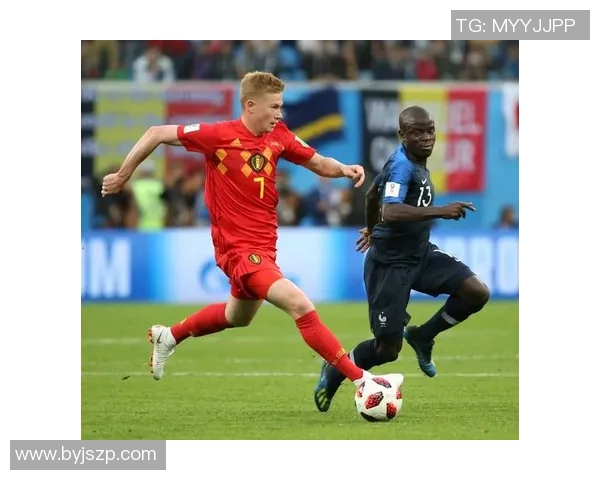 球星女友与足球的爱恨情仇揭密:从场外生活到赛场风云的背后故事 球星女友与足球的爱恨情仇揭密:从场外生活到赛场风云的背后故事