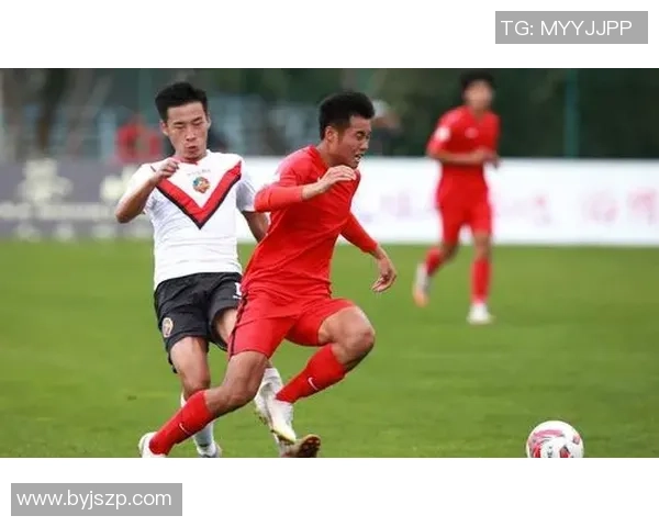 绿茵传奇圣马丁用激情与技艺书写不朽足球篇章 绿茵传奇圣马丁用激情与技艺书写不朽足球篇章