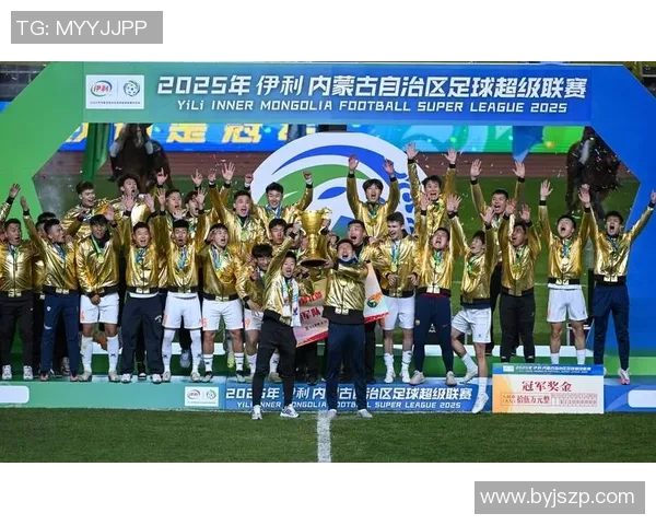 蓝万足球传奇之路与荣耀时刻全面解读球迷心中不灭的绿茵偶像