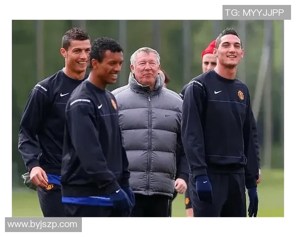 足球三十三号球星盘点:历届足坛名将与当代传奇球员一览 足球三十三号球星盘点:历届足坛名将与当代传奇球员一览