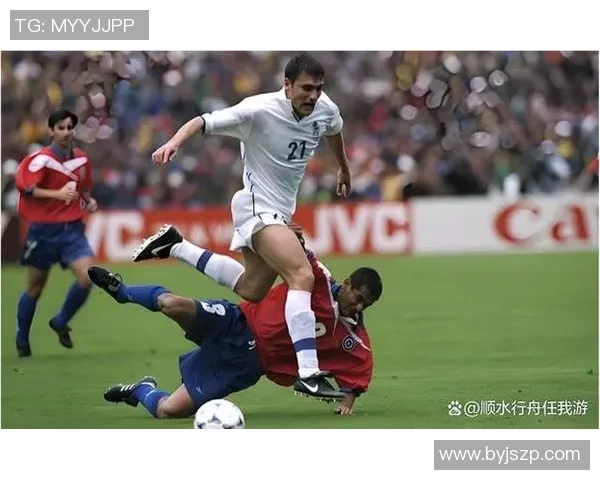 足球巨星玩游戏爆笑瞬间集锦 笑翻全场的搞怪操作与意外失误 足球巨星玩游戏爆笑瞬间集锦 笑翻全场的搞怪操作与意外失误