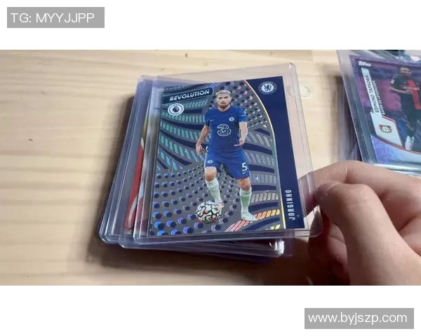 足球自由人球星卡解析：探索知名自由球员背后的价值与收藏潜力